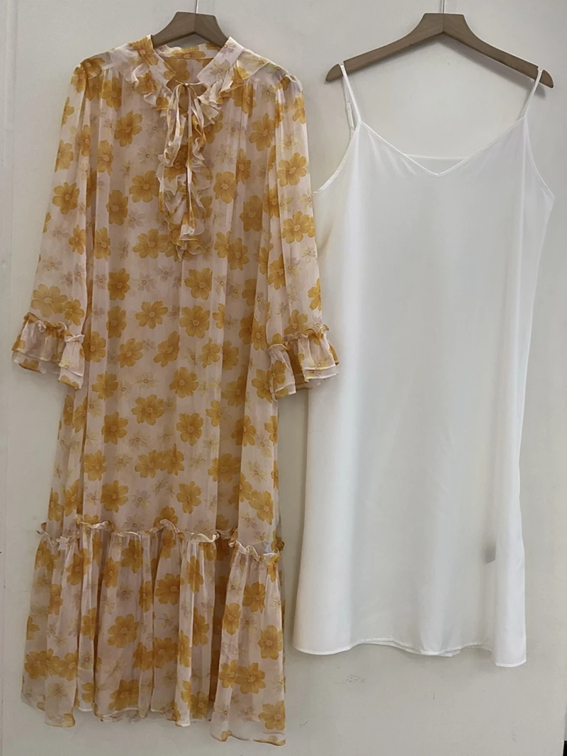 Dress 2026 Spring/Summer New Design High end Comfortable Yellow Flower Printed Apricot V-neck Long Dress
Dress 2026 Spring/Summer New Design High end Comfortable Yellow Flower Printed Apricot V-neck Long Dress