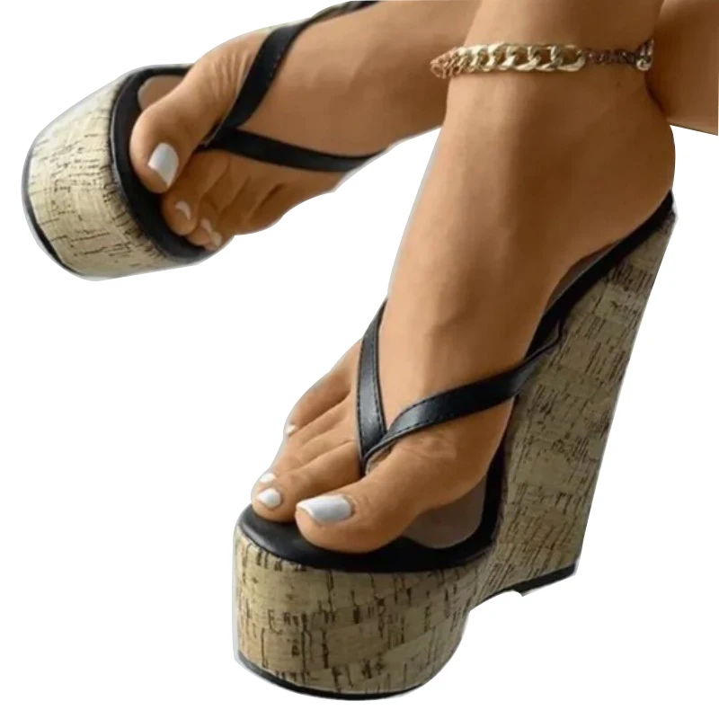 DIZHUANG Fashionable women's high-heeled slippers. Flip flops. About 15cm heel height. Wedges platform slippers. Summer shoes.
DIZHUANG Fashionable women's high-heeled slippers. Flip flops. About 15cm heel height. Wedges platform slippers. Summer shoes.