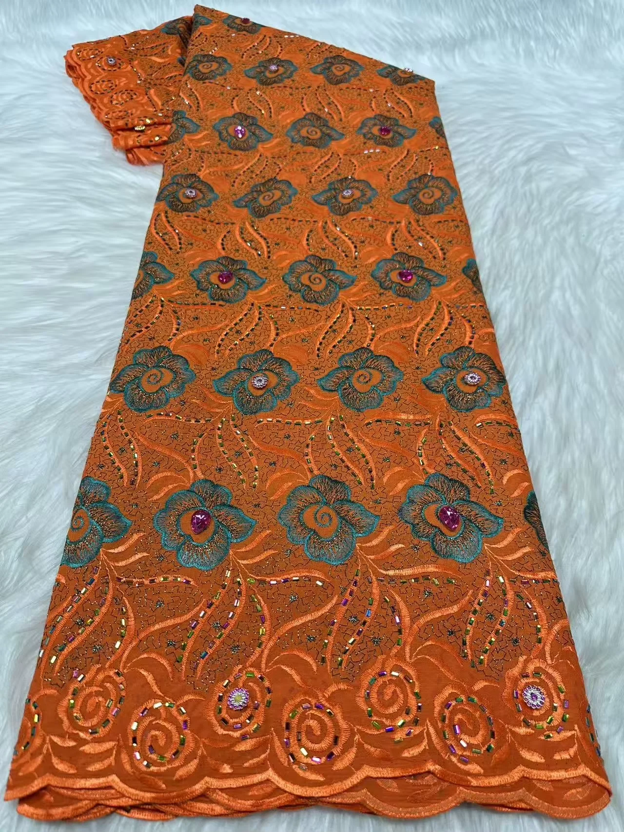 2026 Luxury African Swiss Voile Lace Fabrics Embroidery African Lace Fabric Cotton Fabric Stones for Nigerian Party Dress M120-1
2026 Luxury African Swiss Voile Lace Fabrics Embroidery African Lace Fabric Cotton Fabric Stones for Nigerian Party Dress M120-1