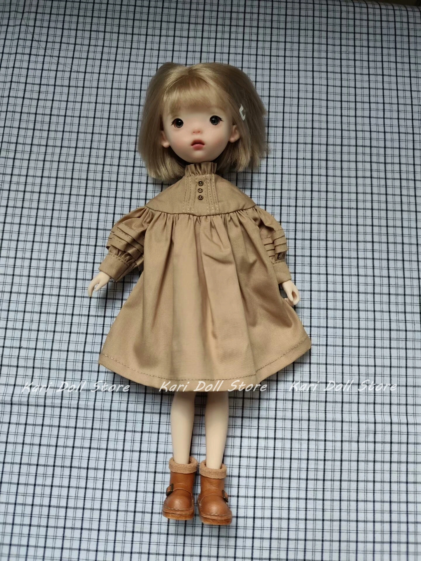 Kari Doll Clothes and skirts Khaki shirt dress for Landazz Landoudou Doll
Kari Doll Clothes and skirts Khaki shirt dress for Landazz Landoudou Doll