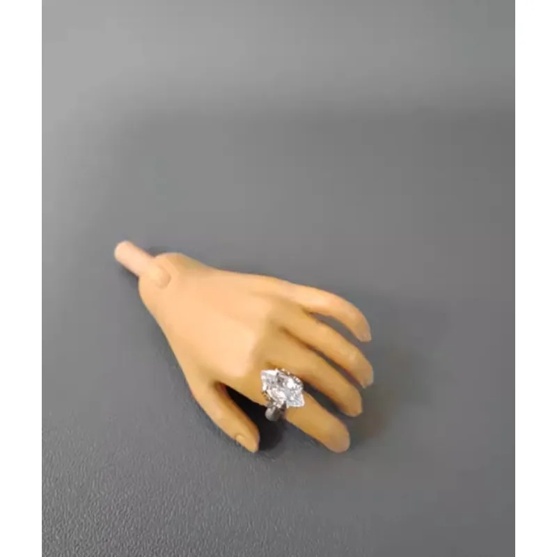 Необходимо 15 дней на обработку. Новые кольца ручной работы с кристаллами и бриллиантами для кукол BB Boyfriend Ken в масштабе 1/6, BBMOD50.
Необходимо 15 дней на обработку. Новые кольца ручной работы с кристаллами и бриллиантами для кукол BB Boyfriend Ken в масштабе 1/6, BBMOD50.