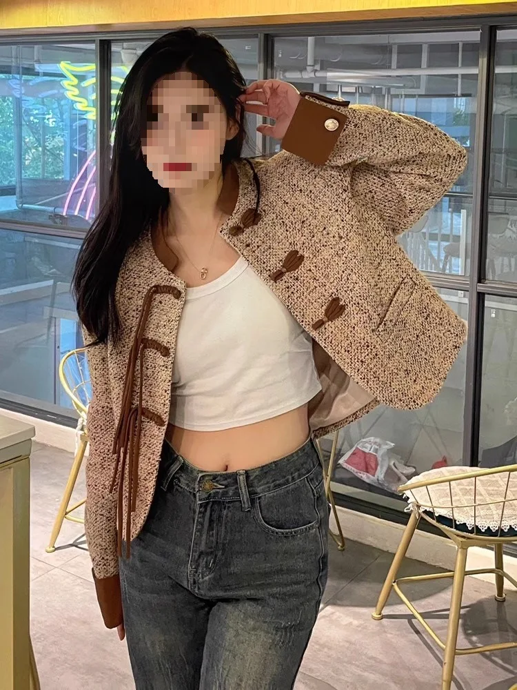 Женские твидовые пиджаки на флисовой подкладке, теплые, на пуговицах, для офиса, деловые, профессиональные, элегантные
Женские твидовые пиджаки на флисовой подкладке, теплые, на пуговицах, для офиса, деловые, профессиональные, элегантные