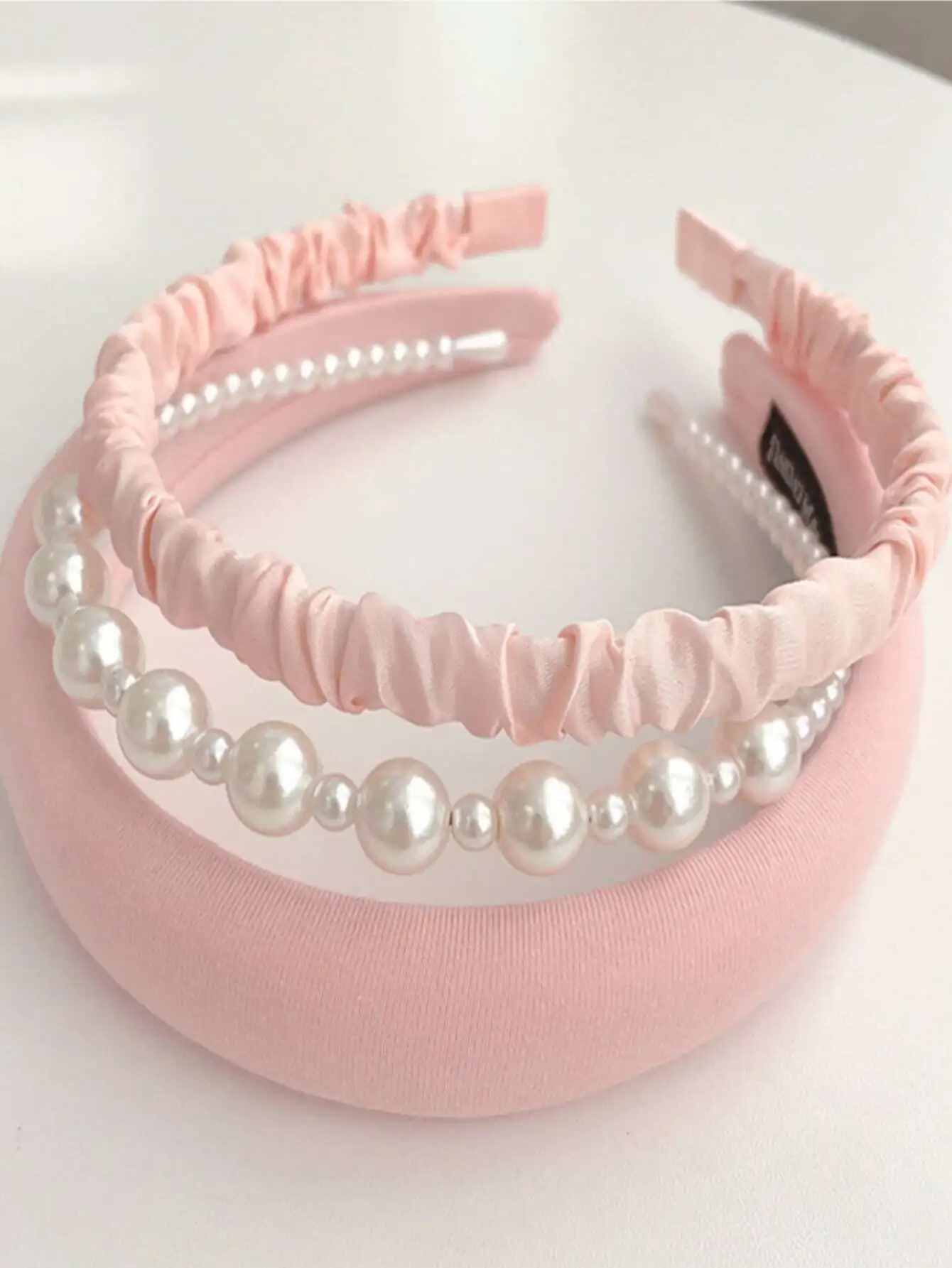 3pcs Sponge & Faux Pearl Decor Hairband
3pcs Sponge & Faux Pearl Decor Hairband