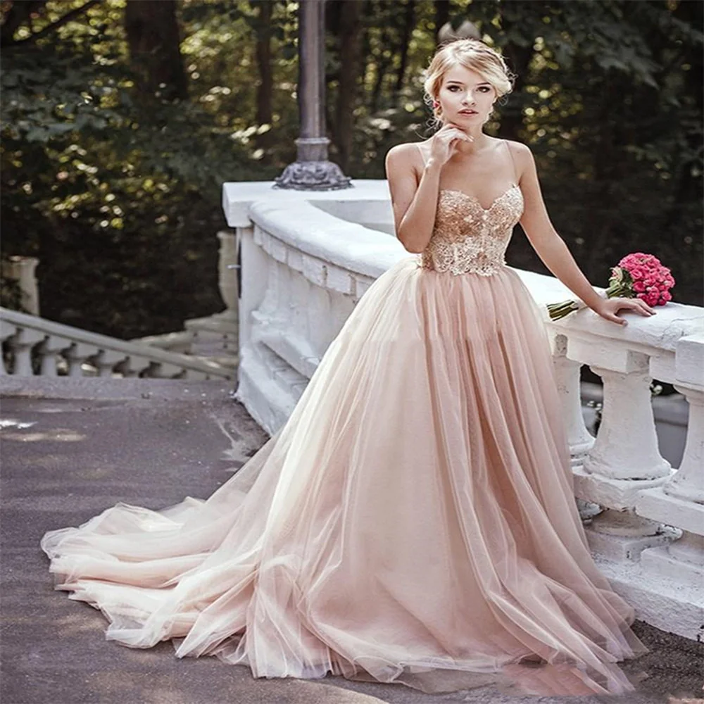 Ball Gown Off-The-Shoulder Tulle Prom Dresses Lace Sweetheart Spaghetti Strap Sleeveless Back Lace Up Court Train Bridal Gowns
Ball Gown Off-The-Shoulder Tulle Prom Dresses Lace Sweetheart Spaghetti Strap Sleeveless Back Lace Up Court Train Bridal Gowns