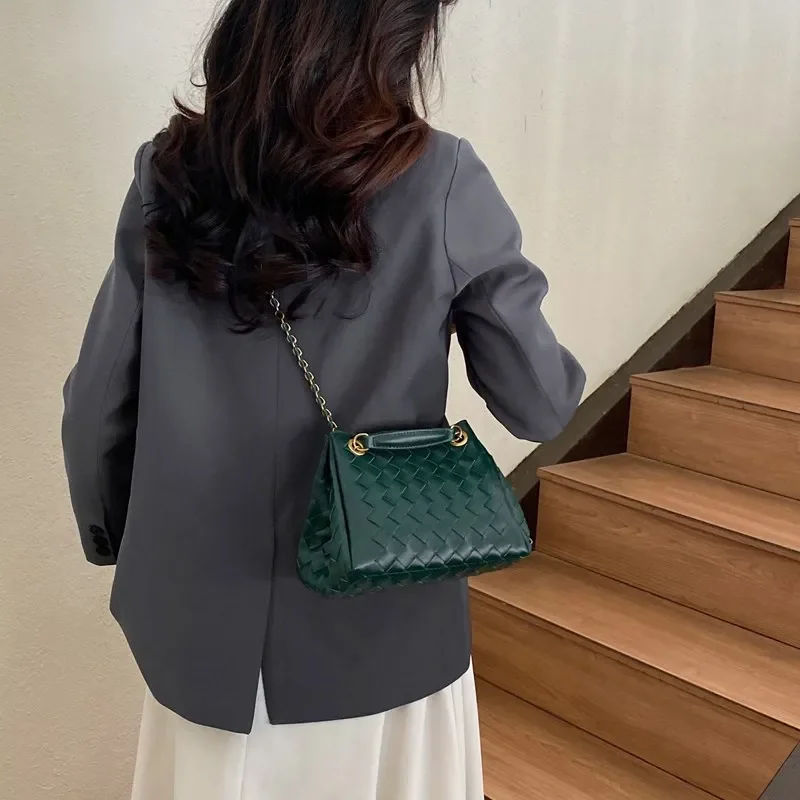 Famous Designer Leather Crossbody Bag For Women, Elegant Shoulder Bag, Classic High Quality Ladies Handbag
Famous Designer Leather Crossbody Bag For Women, Elegant Shoulder Bag, Classic High Quality Ladies Handbag