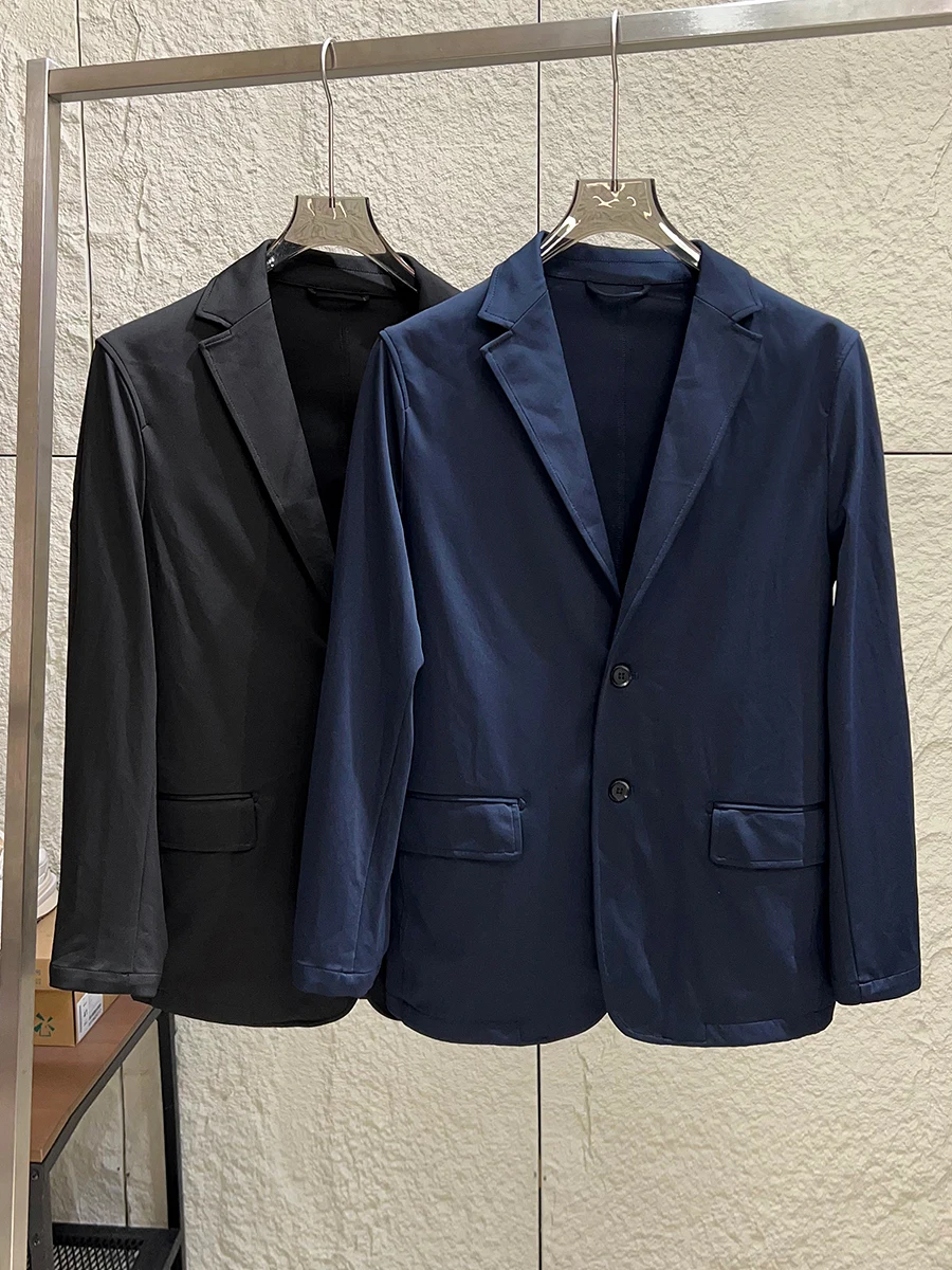 Lightweight High Elastic Breathable Men's Casual Suit Jacket Versatile Autumn Fashion Urban Style Polyester Fiber Single-brea...
Lightweight High Elastic Breathable Men's Casual Suit Jacket Versatile Autumn Fashion Urban Style Polyester Fiber Single-brea...