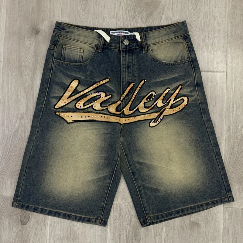 2026 New Style American Retro Men's Vale Shorts Summer High Quality Embroidered Diamond Denim Pants
2026 New Style American Retro Men's Vale Shorts Summer High Quality Embroidered Diamond Denim Pants