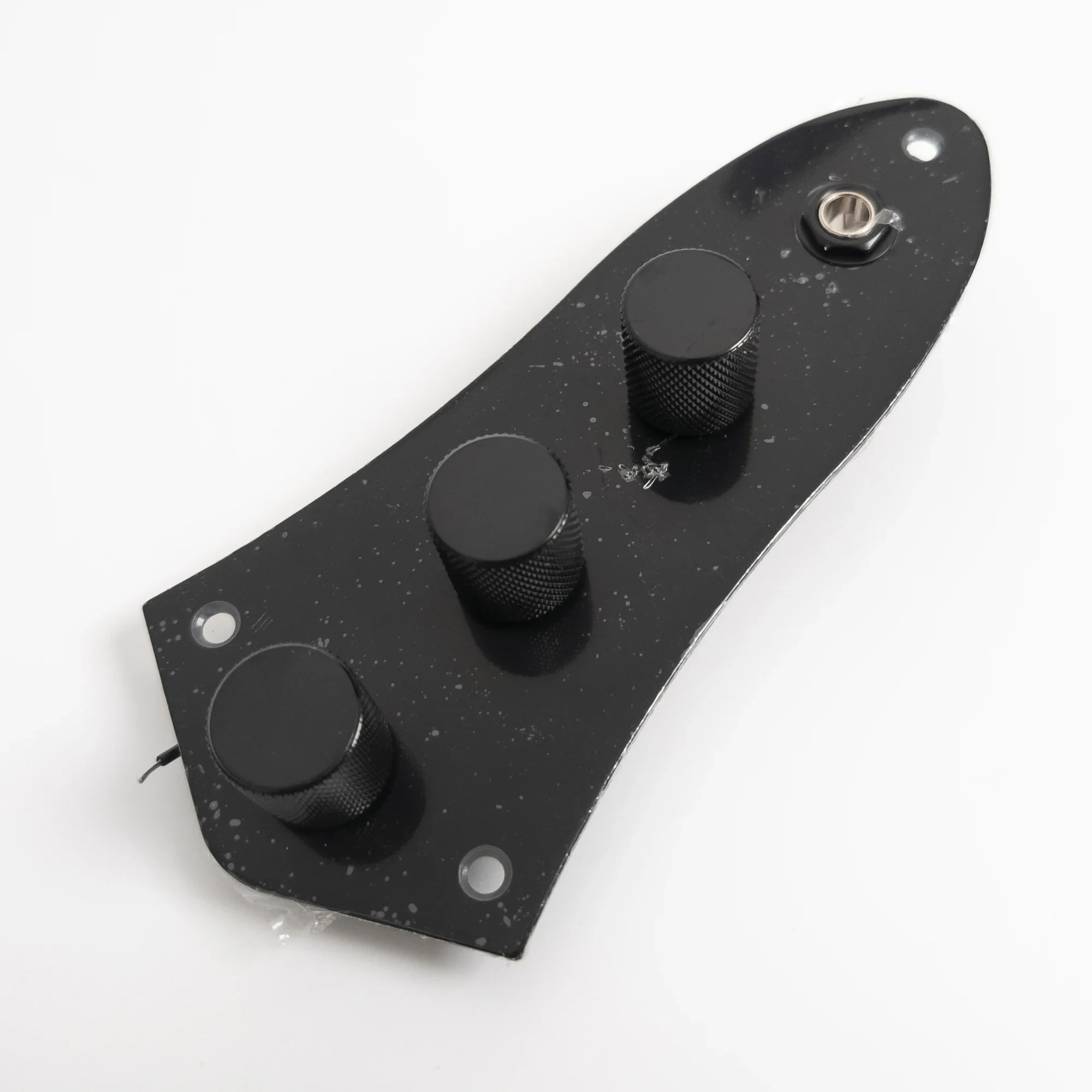 Guitar Loaded Prewired Bass Control Plate Black or Chrome For J Bass Style Electric Guitars Replacement parts
Guitar Loaded Prewired Bass Control Plate Black or Chrome For J Bass Style Electric Guitars Replacement parts
