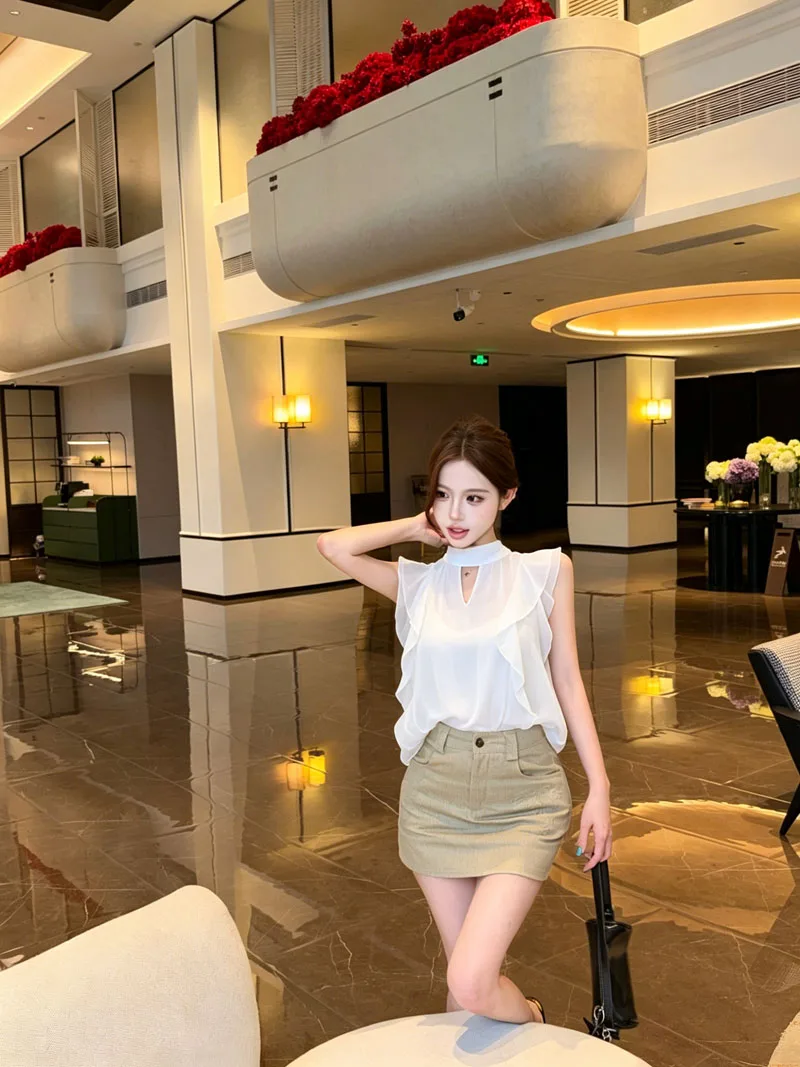 Hot Girl Kumikumi Set White Ruffle Neck Chiffon Top Women Summer Personality Denim Skirt Two Piece Set High Waist Univer...
Hot Girl Kumikumi Set White Ruffle Neck Chiffon Top Women Summer Personality Denim Skirt Two Piece Set High Waist Univer...