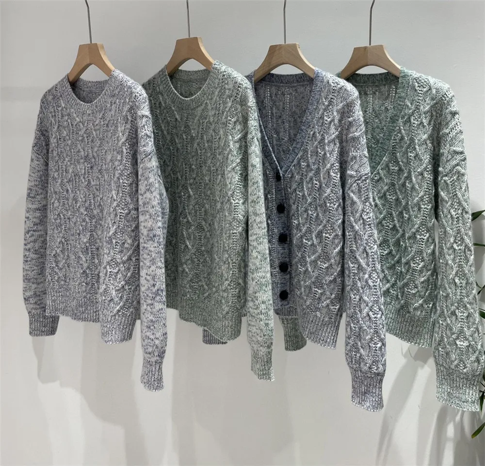 Autumn Winter Women's Cashmere Pullover Sweater + V-Neck Single-Breasted Knitted Cardigan Comfortable Versatile
Autumn Winter Women's Cashmere Pullover Sweater + V-Neck Single-Breasted Knitted Cardigan Comfortable Versatile