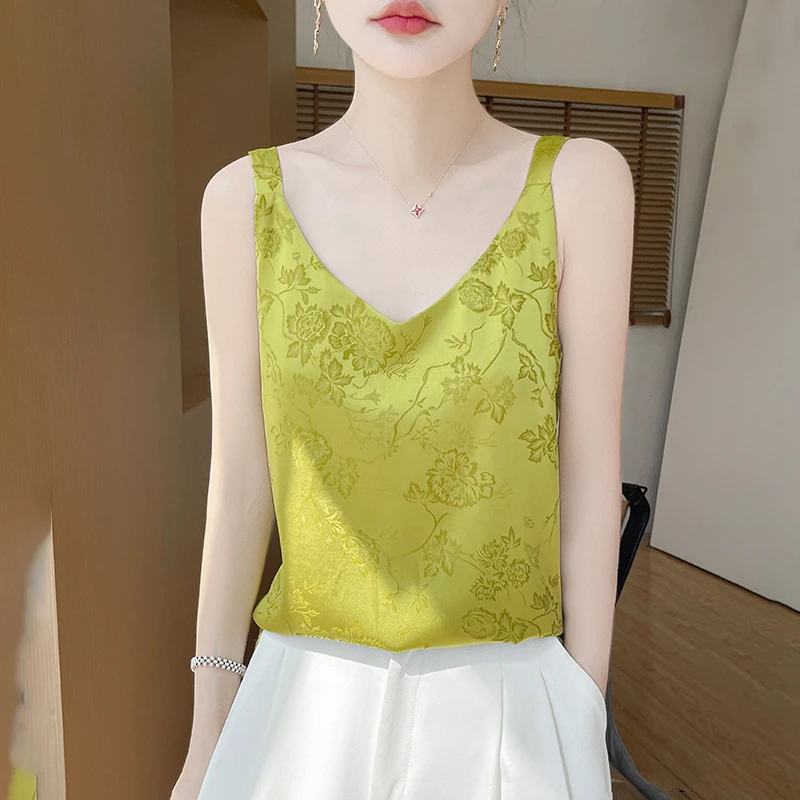 Wear a Suspender Vest With a Small Suit. Women's Summer High-Grade Suit Waistcoat V-Neck Acetic Acid Satin National Wind Tops
Wear a Suspender Vest With a Small Suit. Women's Summer High-Grade Suit Waistcoat V-Neck Acetic Acid Satin National Wind Tops
