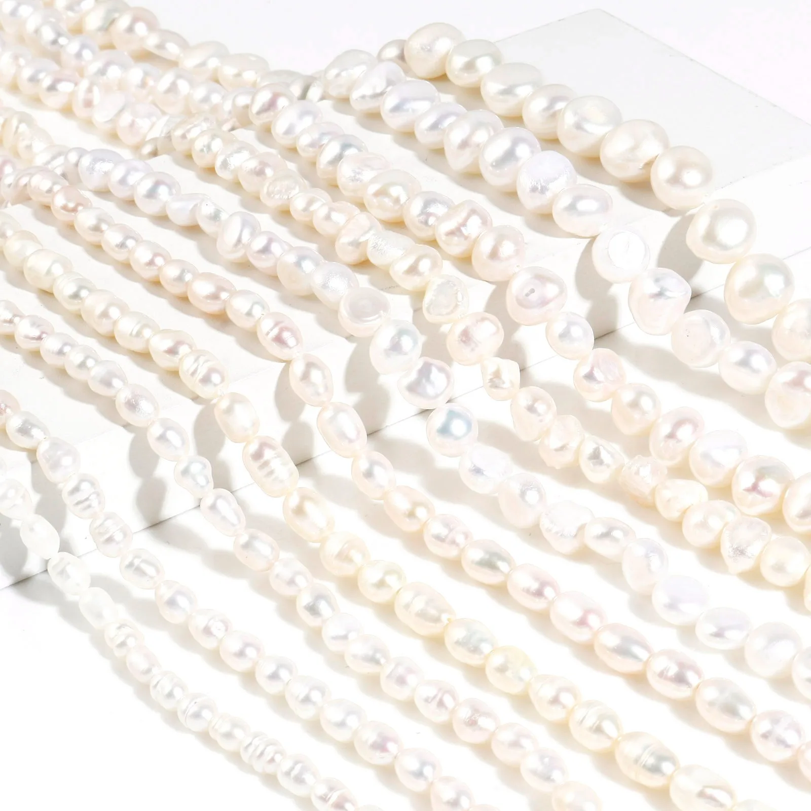 1Strand Natural Freshwater Cultured Pearl Baroque Beads Irregular White Beads For Women DIY Necklace Earrings Jewelry Findings
1Strand Natural Freshwater Cultured Pearl Baroque Beads Irregular White Beads For Women DIY Necklace Earrings Jewelry Findings