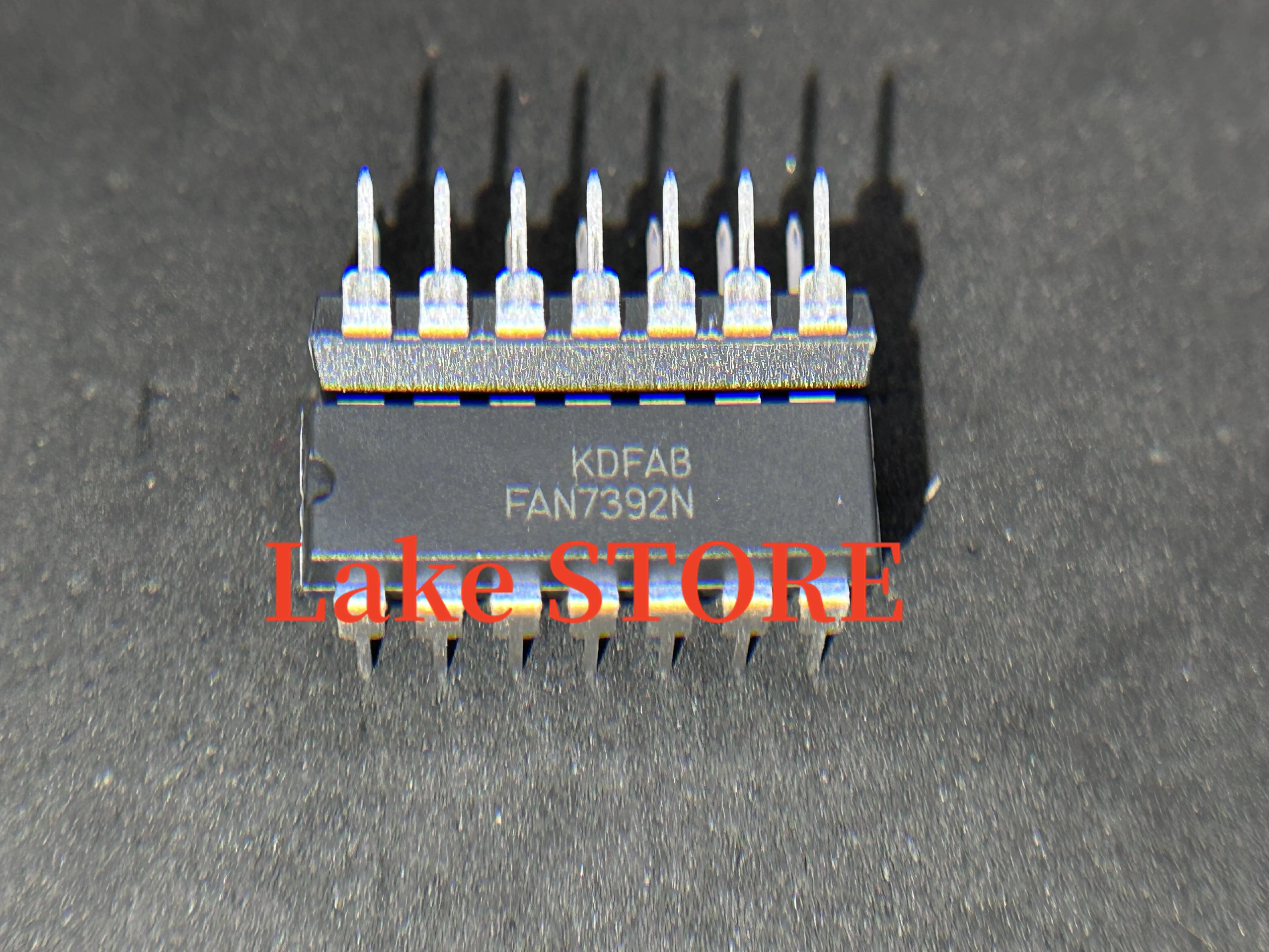 5 шт. FAN7392N FAN7081B FAN7083B FAN7388 FAN7171 AIM5C05B060N1 PSS30S71F6
5 шт. FAN7392N FAN7081B FAN7083B FAN7388 FAN7171 AIM5C05B060N1 PSS30S71F6