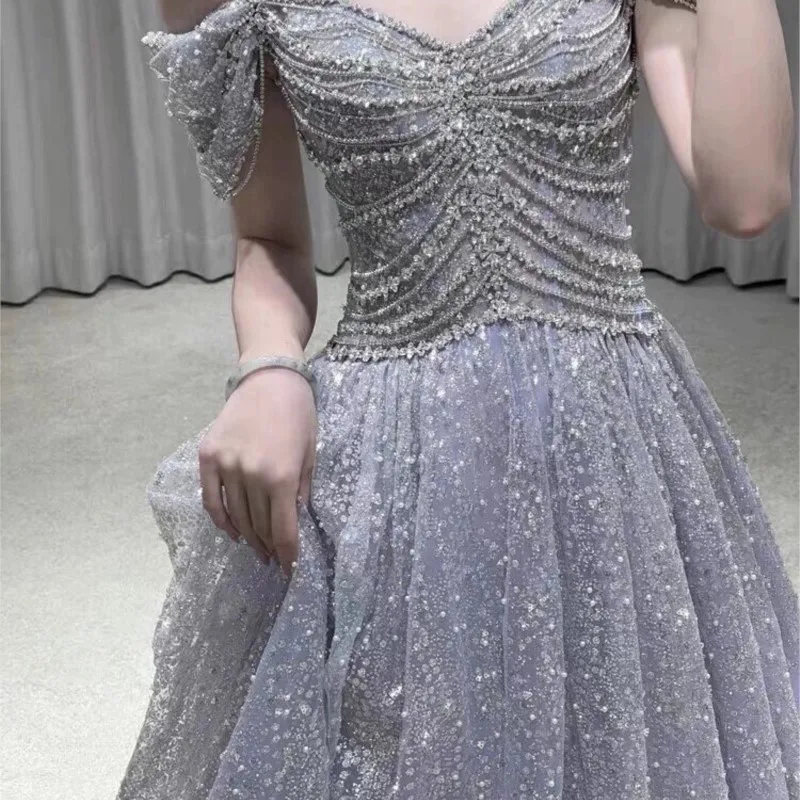 Light luxury new temperament heavy industry presided over the art test contest birthday party dress
Light luxury new temperament heavy industry presided over the art test contest birthday party dress
