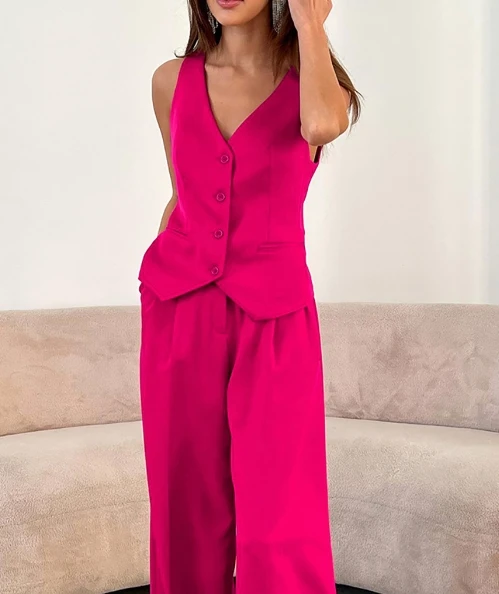 High Street Pink Two Piece Suit Sets Women Outfits Set Summer Outwear 2023 Sleeveless Buttoned V-Neck Crop Top High Waist Pants
High Street Pink Two Piece Suit Sets Women Outfits Set Summer Outwear 2023 Sleeveless Buttoned V-Neck Crop Top High Waist Pants