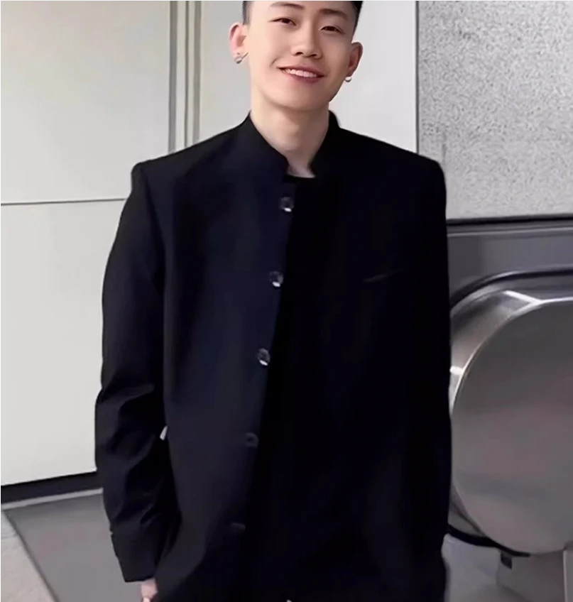 18-year-old male student's formal wear, new Chinese style, traditional collar suit, high-end and stylish suit set
18-year-old male student's formal wear, new Chinese style, traditional collar suit, high-end and stylish suit set
