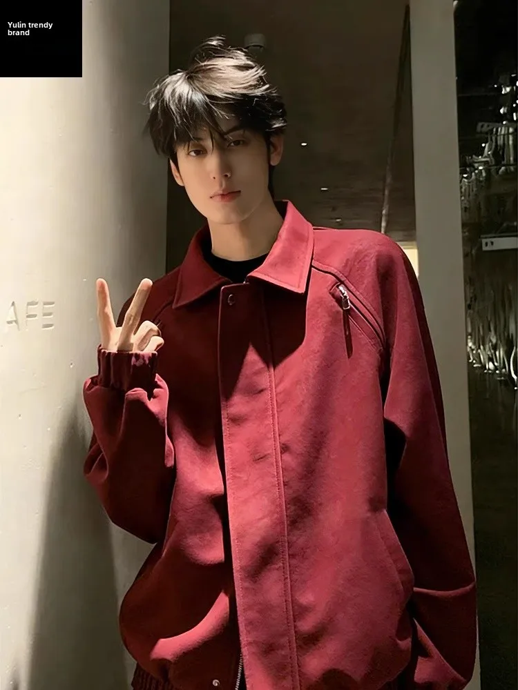 American Sle Oxblood Dyed PU Leather Jaet Men's Faion Autumn Winter Motorcycle Coat Zipper Design Casual Streetwear
American Sle Oxblood Dyed PU Leather Jaet Men's Faion Autumn Winter Motorcycle Coat Zipper Design Casual Streetwear