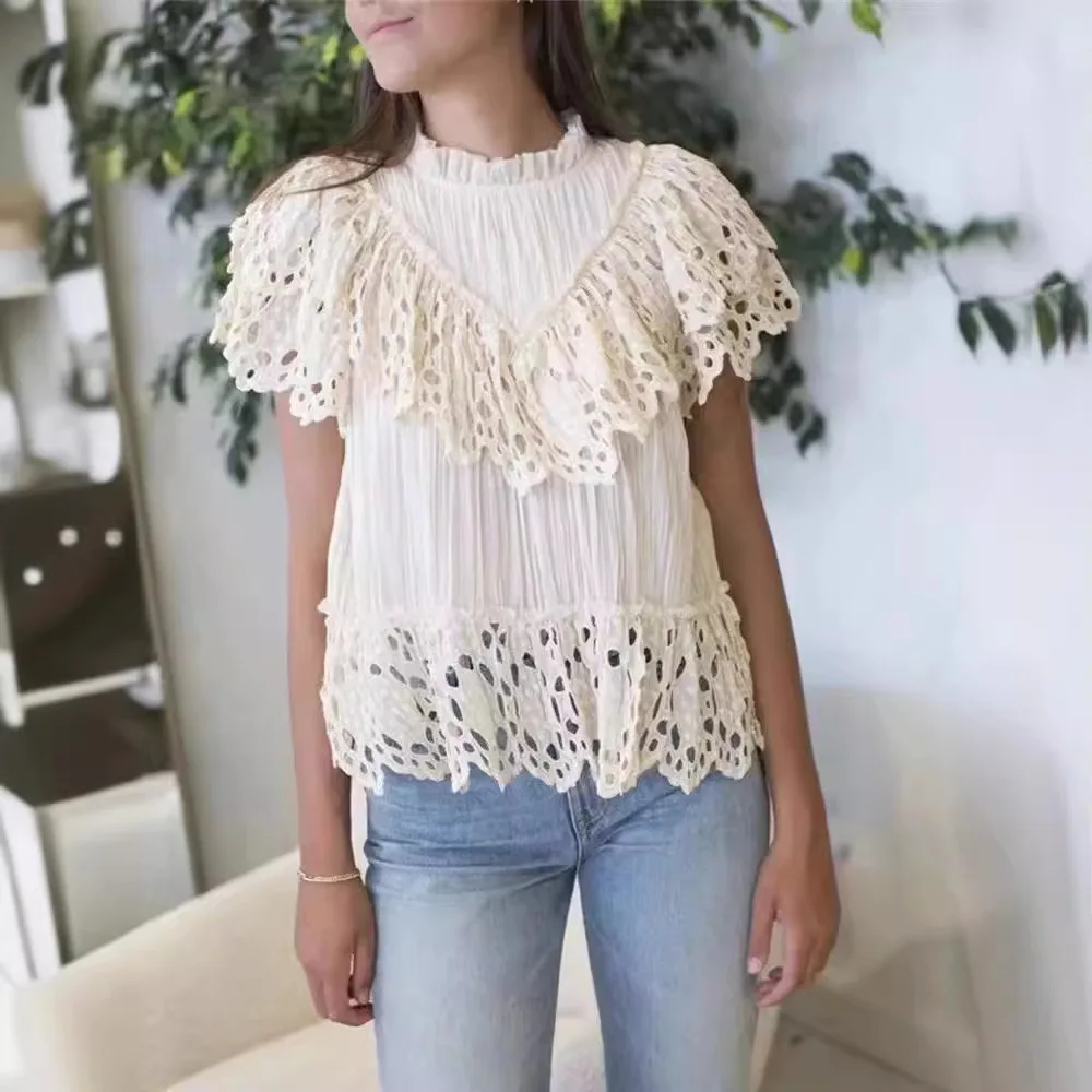 2025 Sezanes Fashion Summer New Palace Style Madeira Heavy Embroidery Shirt Blouse Top Pleated Round Neck Dash Sleeve Shirt
2025 Sezanes Fashion Summer New Palace Style Madeira Heavy Embroidery Shirt Blouse Top Pleated Round Neck Dash Sleeve Shirt