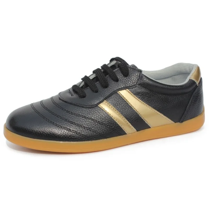 New Arrival Men Martial arts shoes Brand Designer Taekwondo Shoe for Couples Leather Wushu Shoe Men Traditional Kung Fu Shoes
New Arrival Men Martial arts shoes Brand Designer Taekwondo Shoe for Couples Leather Wushu Shoe Men Traditional Kung Fu Shoes