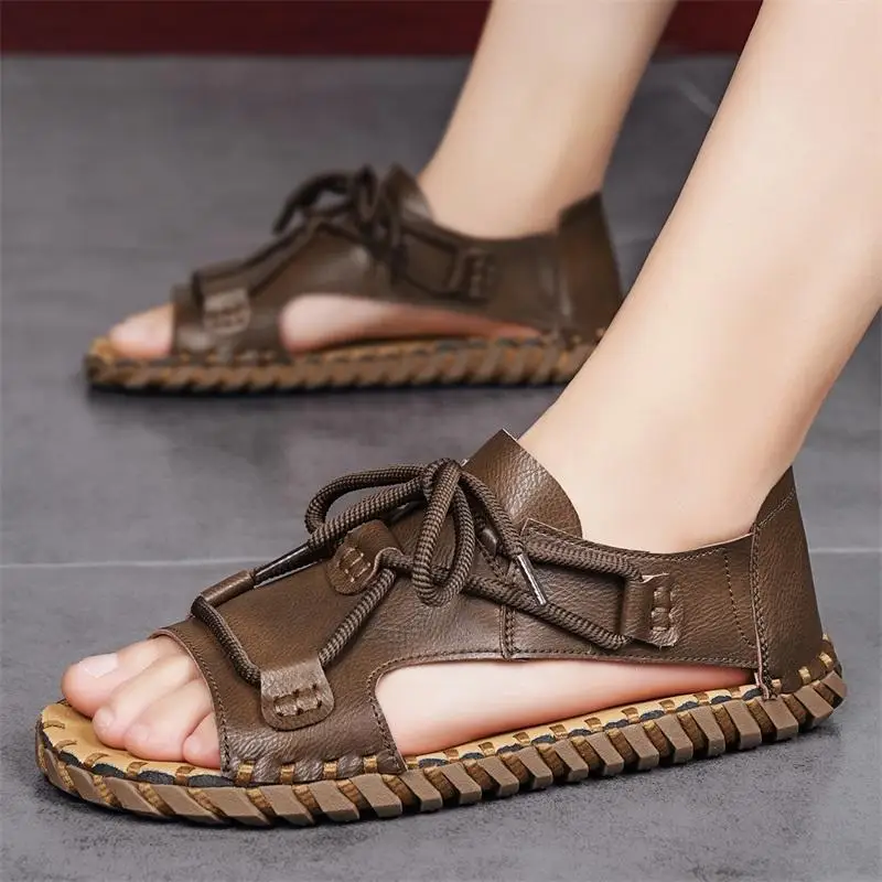 Men's Summer Soft Leather Casual Sandals Anti-Slip Beach Shoes Roman Style Trendy Youth Footwear Comfortable Slip-On Loafers
Men's Summer Soft Leather Casual Sandals Anti-Slip Beach Shoes Roman Style Trendy Youth Footwear Comfortable Slip-On Loafers