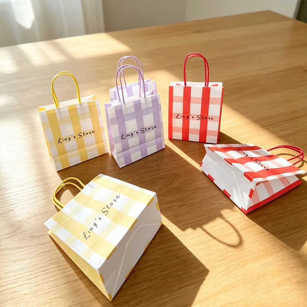 50Pcs Jewelry Bakery Paper Handle Gift Packaging Bag Wedding Favors Fruits Candy Cosmetic Shopping Fashion Sunglasses Pouches
50Pcs Jewelry Bakery Paper Handle Gift Packaging Bag Wedding Favors Fruits Candy Cosmetic Shopping Fashion Sunglasses Pouches