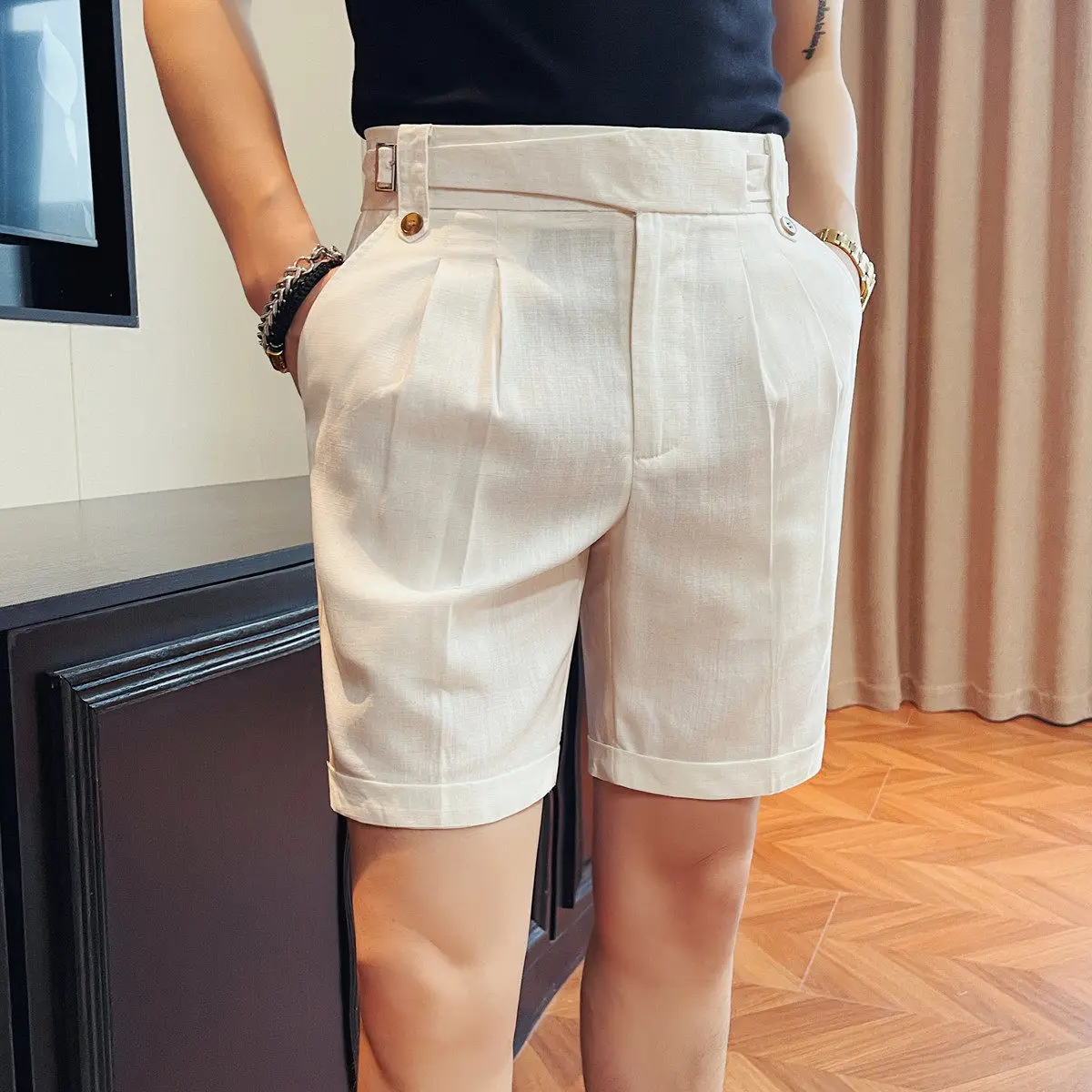 Summer Slim Fit Casual Shorts for Men Elastic Waist Five Quarter Pants Versatile and Trendy Solid Color Business Suit Shorts
Summer Slim Fit Casual Shorts for Men Elastic Waist Five Quarter Pants Versatile and Trendy Solid Color Business Suit Shorts