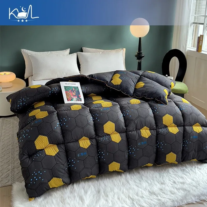 New Graphene Black Gold Warm Comforter Antibacterial Constant Temperature Heating Quilt for All Season
New Graphene Black Gold Warm Comforter Antibacterial Constant Temperature Heating Quilt for All Season