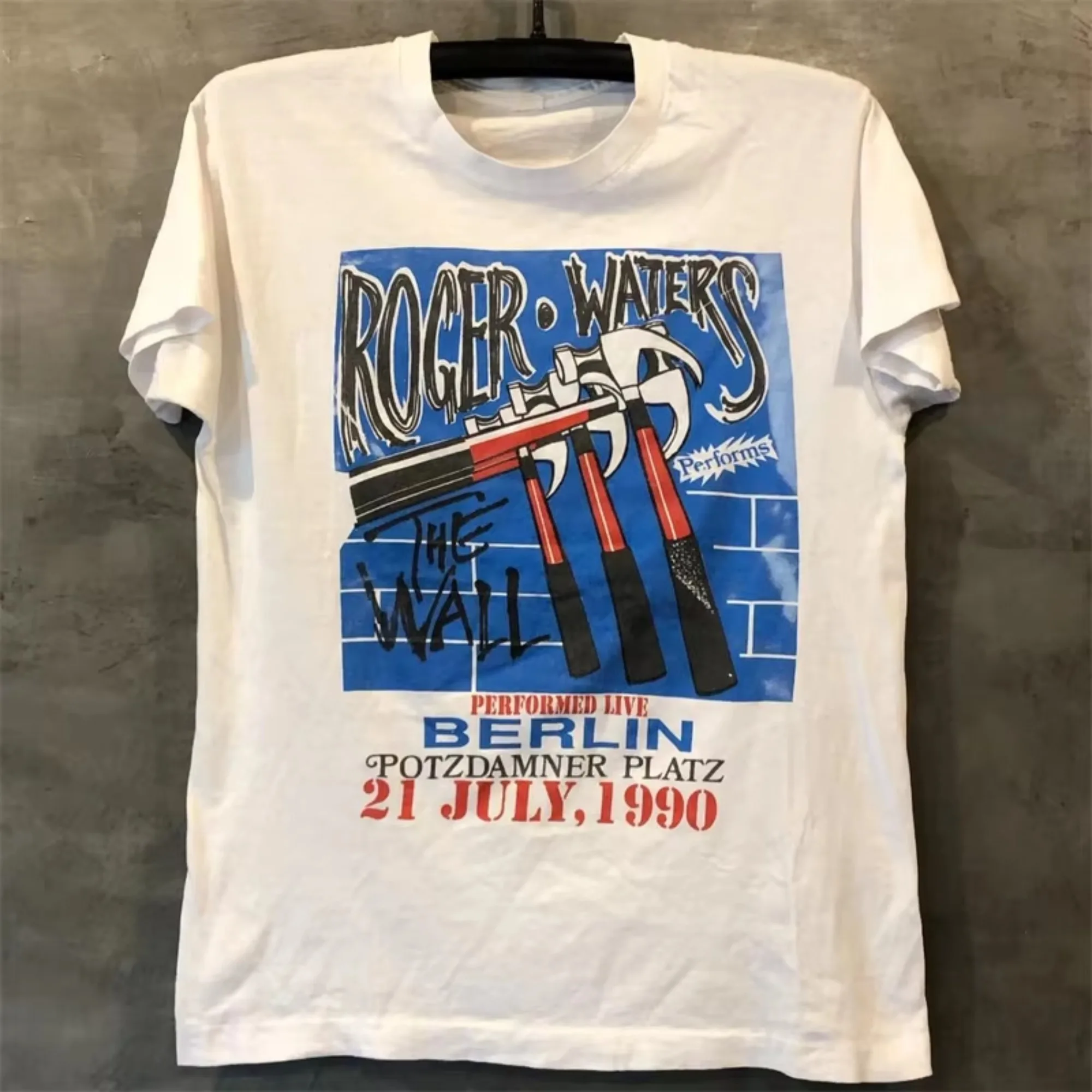 2025 Roger Waters Pink Floyd Rock с коротким рукавом, уличная трендовая футболка в стиле ретро, мужская футболка высокого качества, люксовый бренд, продажа, популярный стиль
2025 Roger Waters Pink Floyd Rock с коротким рукавом, уличная трендовая футболка в стиле ретро, мужская футболка высокого качества, люксовый бренд, продажа, популярный стиль