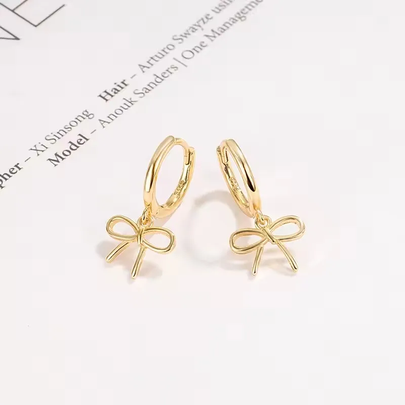 New Real 925 Sterling Silver Geometric Line Bow Hoop Earrings for Women Fine Jewelry Light Luxury Allergy Minimalist Accessories
New Real 925 Sterling Silver Geometric Line Bow Hoop Earrings for Women Fine Jewelry Light Luxury Allergy Minimalist Accessories
