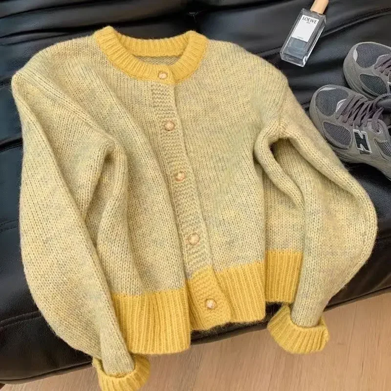 Women's Clothing Color Blocking Button Sweaters Sweet Chic Tops Autumn Winter New Fashion Round Neck Long Sleeve Solid Cardigan
Women's Clothing Color Blocking Button Sweaters Sweet Chic Tops Autumn Winter New Fashion Round Neck Long Sleeve Solid Cardigan