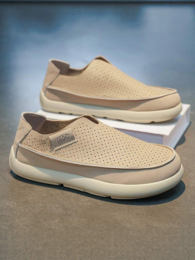 Men's Summer Breathable Driving Slip-On Loafers Lightweight Casual Leather Shoes round Toe Thick Bottom Rubber Outsole
Men's Summer Breathable Driving Slip-On Loafers Lightweight Casual Leather Shoes round Toe Thick Bottom Rubber Outsole