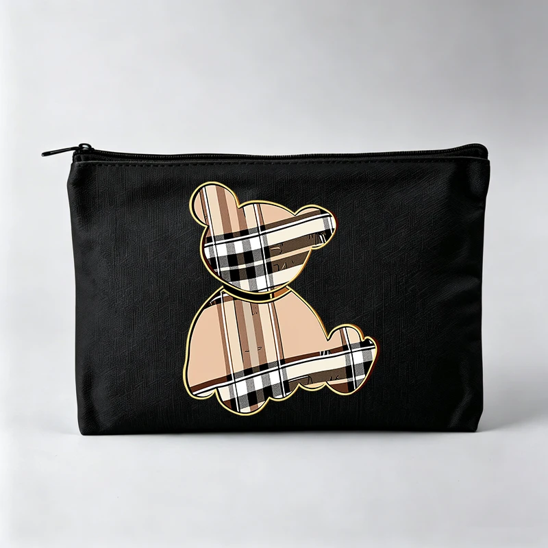 Women's Plaid Bear Graphic Makeup Bag, Fashion Cosmetic Pouch for Daily Use
Women's Plaid Bear Graphic Makeup Bag, Fashion Cosmetic Pouch for Daily Use
