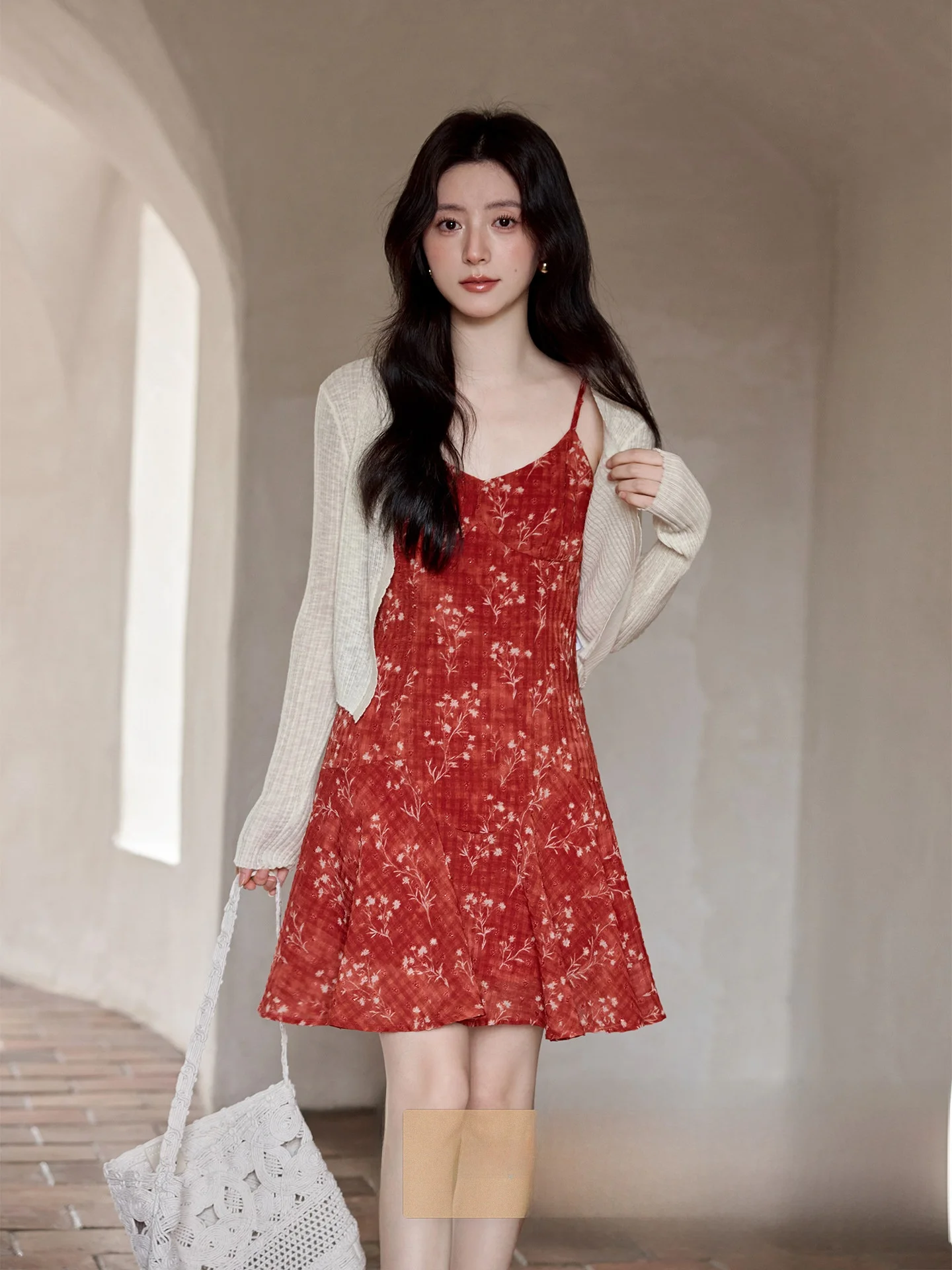 Ximen 2026 New Summer Korean Style Short Thin Knitted Open Cardigan Women's Sun Protection Air Conditioning Outerwear
Ximen 2026 New Summer Korean Style Short Thin Knitted Open Cardigan Women's Sun Protection Air Conditioning Outerwear