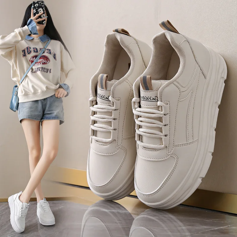 New leather women's shoes, 2025 autumn white sneakers, thick-soled fashionable casual shoes, versatile sneakers
New leather women's shoes, 2025 autumn white sneakers, thick-soled fashionable casual shoes, versatile sneakers