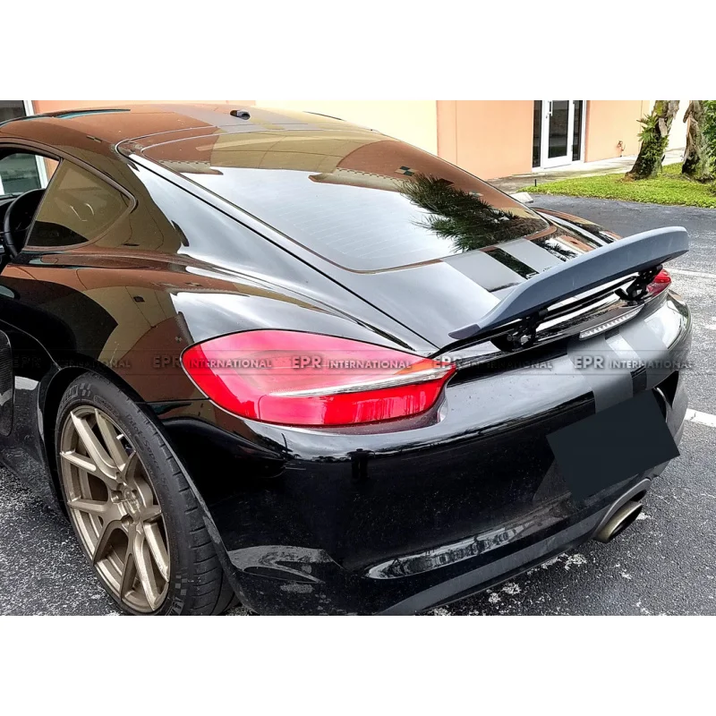 Мастерская мудрости применяется к Porsche Carman Cayman 981, модификация из углеродного волокна, замена хвостового спойлера
Мастерская мудрости применяется к Porsche Carman Cayman 981, модификация из углеродного волокна, замена хвостового спойлера