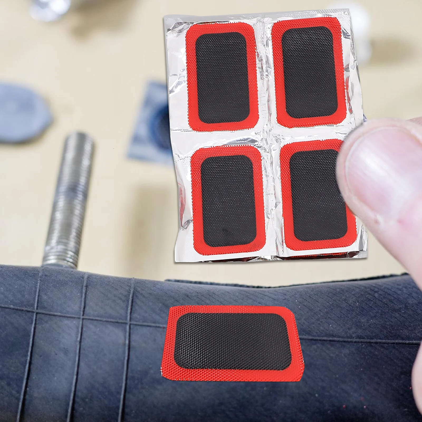 1 set Bicycle Tire Repair Kit Combo Package Inner Tube Patch Supplies Metal Lever for Bike Cycling Accessories
1 set Bicycle Tire Repair Kit Combo Package Inner Tube Patch Supplies Metal Lever for Bike Cycling Accessories