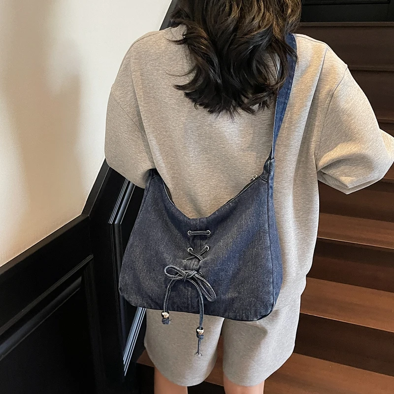 Vintage Denim Women's Bag New Jeans Shoulder Bag Bow Cowboy Handbag Canvas Messenger Bag Y2K Eco Bag Korean Pocket School Sac
Vintage Denim Women's Bag New Jeans Shoulder Bag Bow Cowboy Handbag Canvas Messenger Bag Y2K Eco Bag Korean Pocket School Sac