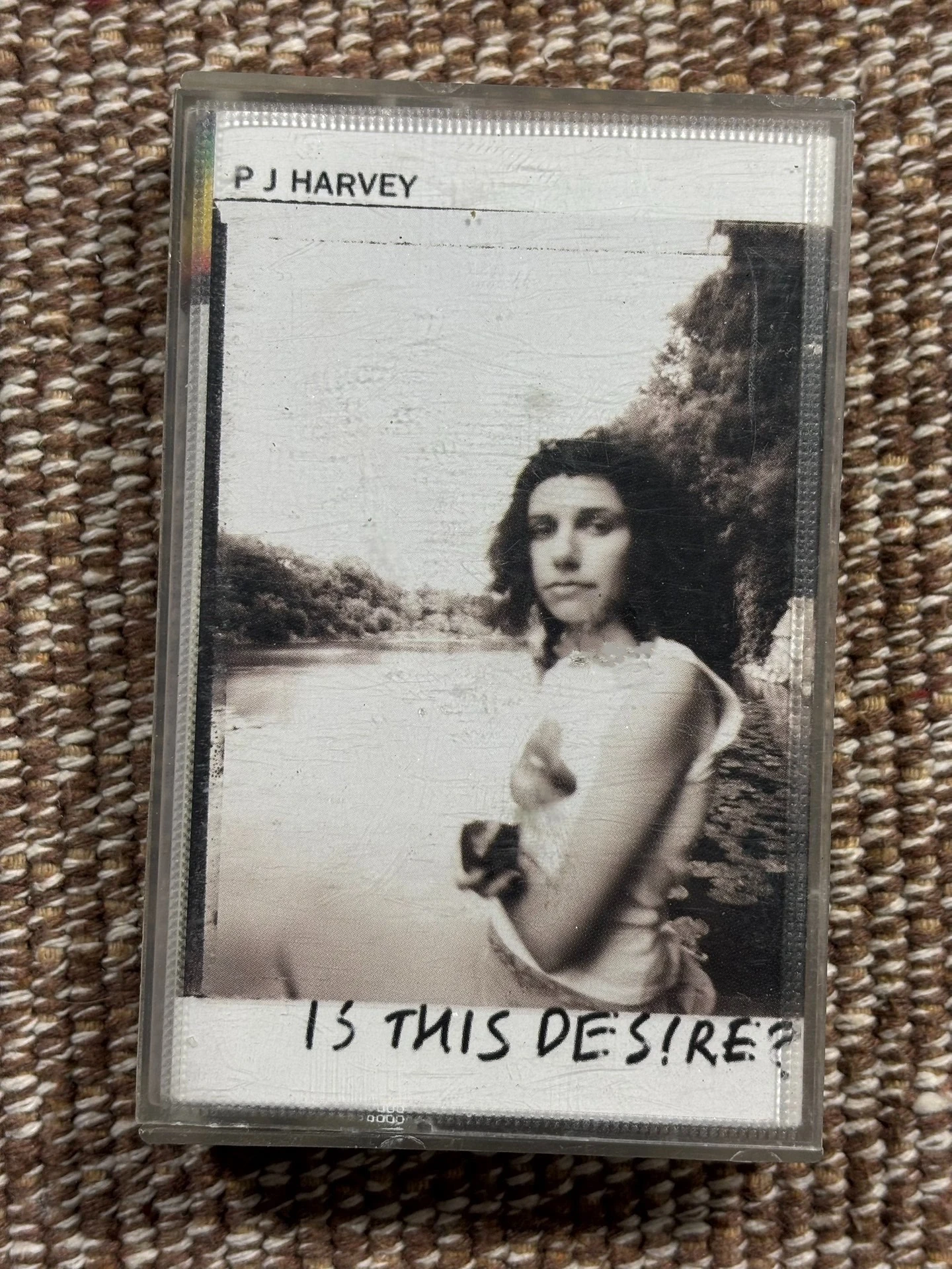 Музыкальная кассета PJ HARVEY в стиле фолк-рок, альбом "Is This Desire", кассеты My Beautiful Leah, кассеты для косплея, Walkman, автомобильные саундтреки, подарочный набор
Музыкальная кассета PJ HARVEY в стиле фолк-рок, альбом "Is This Desire", кассеты My Beautiful Leah, кассеты для косплея, Walkman, автомобильные саундтреки, подарочный набор