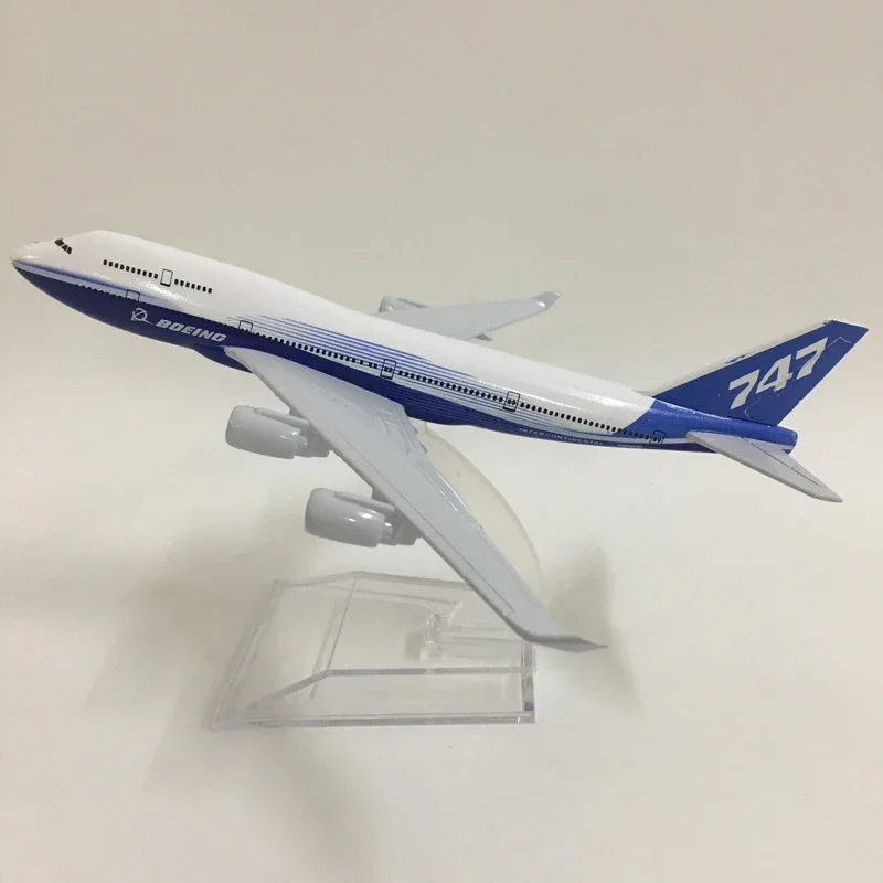 Toys Model Plane 1:400 Scale 16CM Prototype Airlines B747 Airplane Models Alloy Diecast Airplane Model Collection Home decoratio
Toys Model Plane 1:400 Scale 16CM Prototype Airlines B747 Airplane Models Alloy Diecast Airplane Model Collection Home decoratio