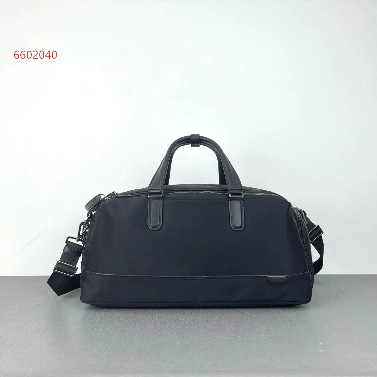 6602040 New Men's Multifunctional Travel Bag, Gym Bag, Waterproof Sports & Casual Bag
6602040 New Men's Multifunctional Travel Bag, Gym Bag, Waterproof Sports & Casual Bag