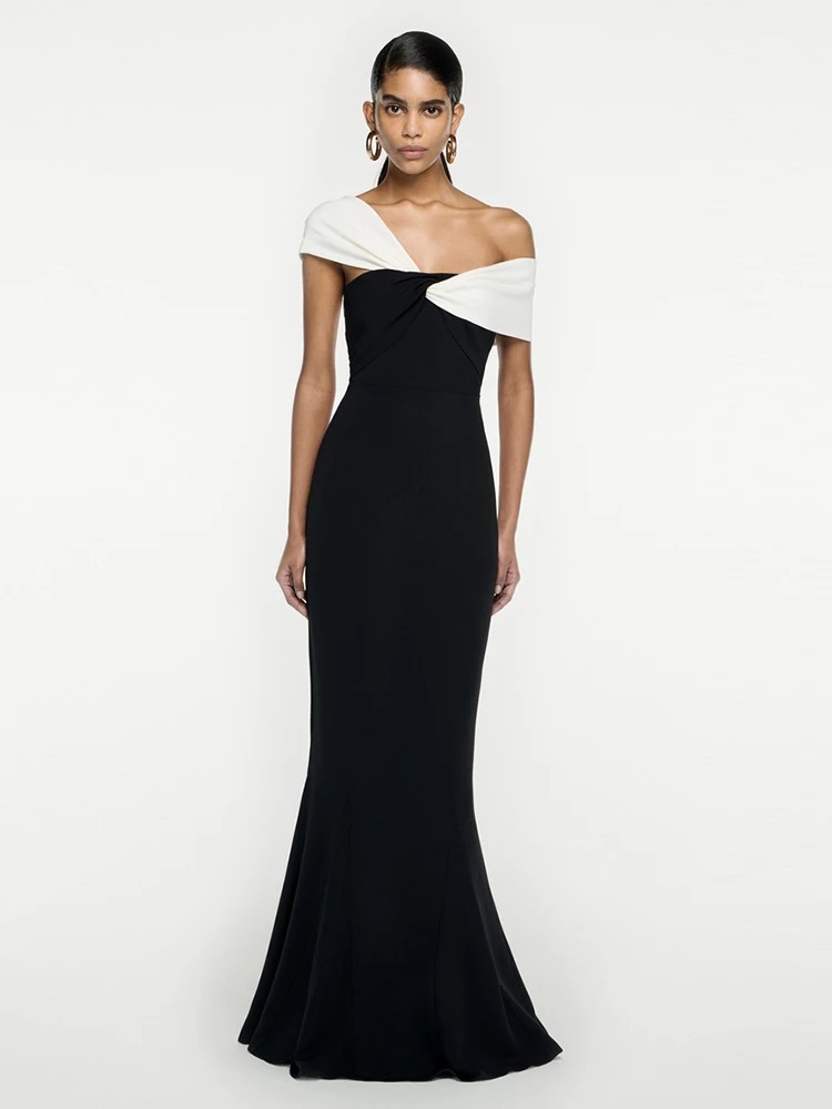 Sexy Off Shoulder Slim Maxi Mermaid Dress Women Elegant Black Parchwork White Sleeveless Backless Long Dress Evening Party Club
Sexy Off Shoulder Slim Maxi Mermaid Dress Women Elegant Black Parchwork White Sleeveless Backless Long Dress Evening Party Club