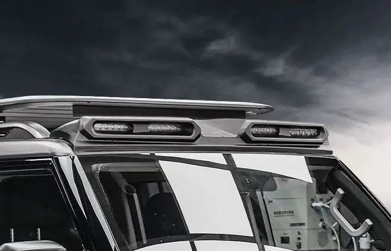 Фонарь на крыше Jetour Traveler T2, изготовленный на заказ
Фонарь на крыше Jetour Traveler T2, изготовленный на заказ