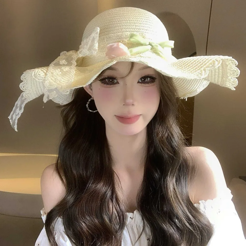 Sunshade Sweet Lace Tulip Sun Hat Korean Style Wide Brim Straw Woven Hat Flat Top Elegant Bow Sunscreen Hat Travel
Sunshade Sweet Lace Tulip Sun Hat Korean Style Wide Brim Straw Woven Hat Flat Top Elegant Bow Sunscreen Hat Travel