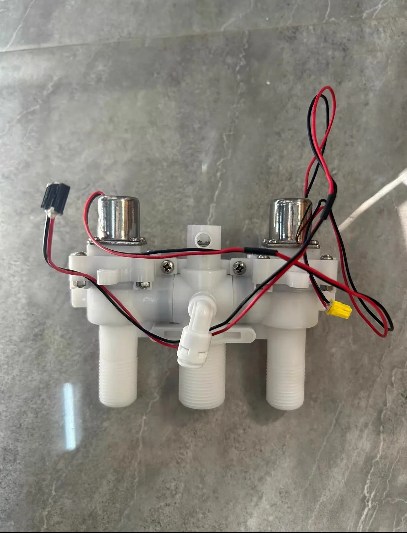 Smart Toilet Waterproof Hammer Pulse Solenoid Valve Flush Valve for Home Improvement
Smart Toilet Waterproof Hammer Pulse Solenoid Valve Flush Valve for Home Improvement