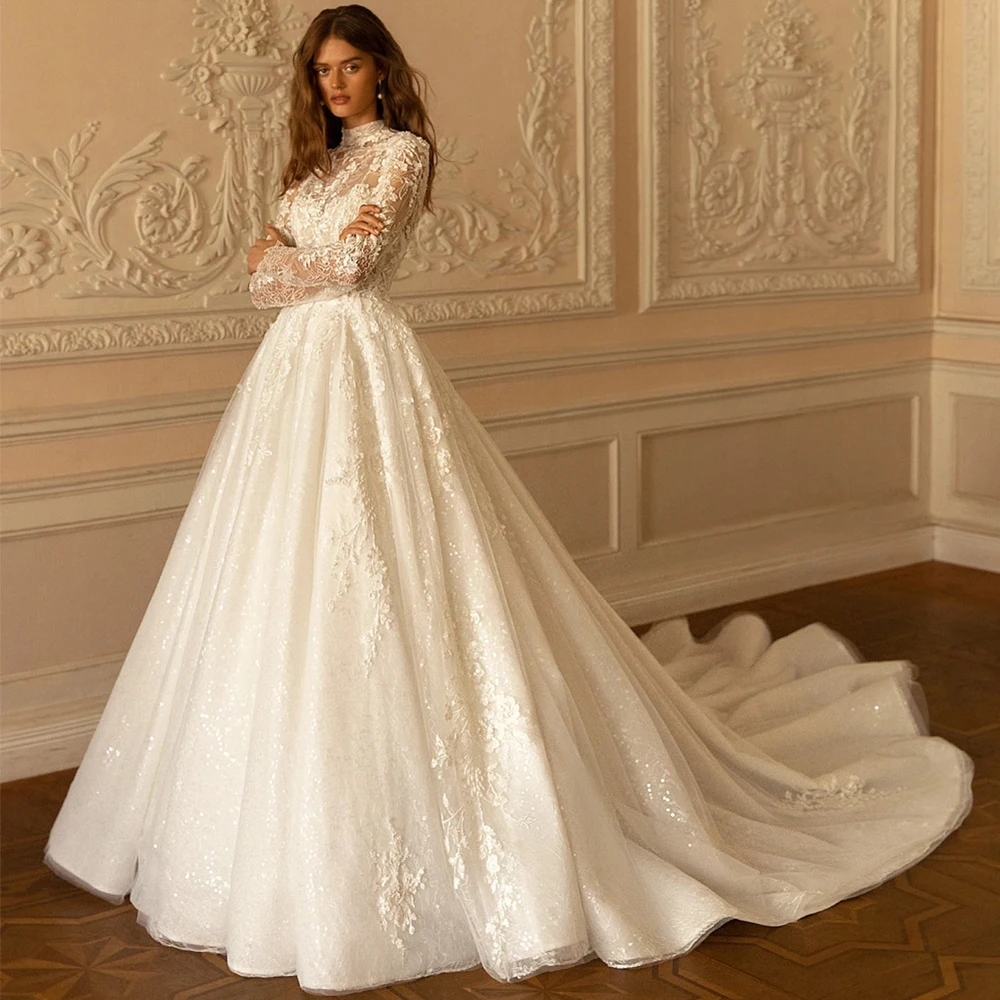 Luxury Lace Applique A-Line Wedding Dress High Neck Long Sleeves Tulle Illusion with Court Train Bridal Customized Gowns Robe
Luxury Lace Applique A-Line Wedding Dress High Neck Long Sleeves Tulle Illusion with Court Train Bridal Customized Gowns Robe