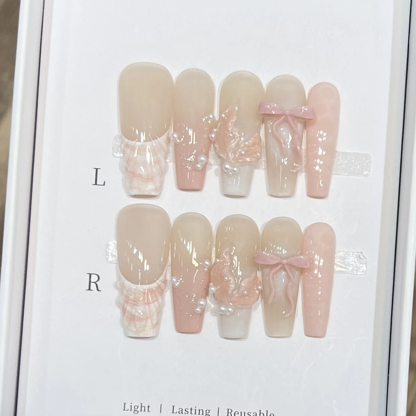 10 шт., узор в виде ракушек во французском стиле, накладные ногти ручной работы, 3D банты, рыбий хвост, жемчужный декор, накладные ногти, милые накладные ногти для девочек
10 шт., узор в виде ракушек во французском стиле, накладные ногти ручной работы, 3D банты, рыбий хвост, жемчужный декор, накладные ногти, милые накладные ногти для девочек