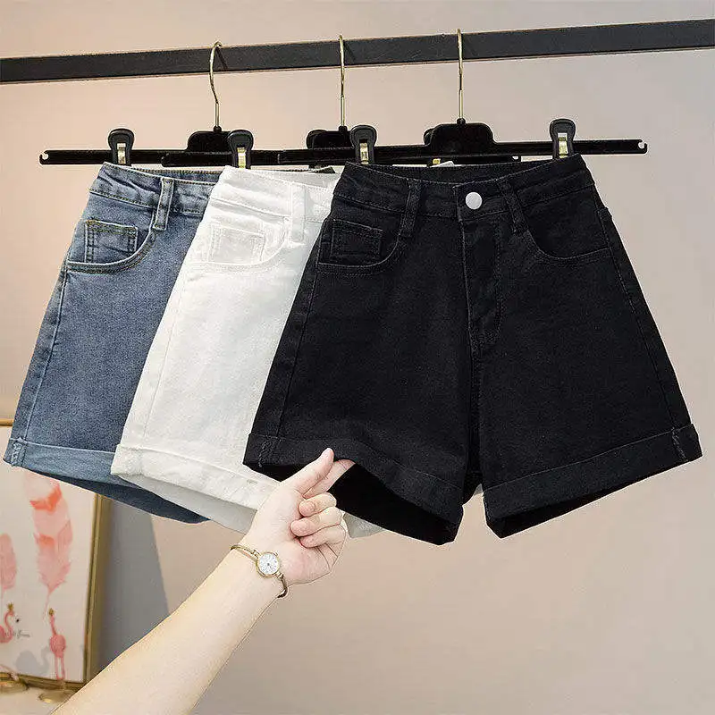 Summer New Women's Loose A-Line Denim Shorts Slimming Leg Lengthening Versatile High Waist Wide Leg Pants Style
Summer New Women's Loose A-Line Denim Shorts Slimming Leg Lengthening Versatile High Waist Wide Leg Pants Style