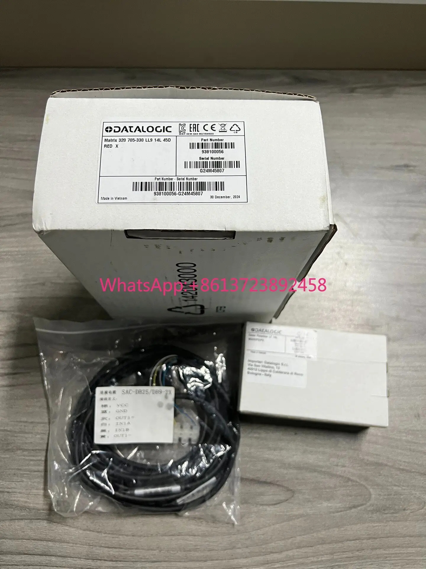 Datalogic Matrix 320 705-330LL9 14L 45D Code Reader
Datalogic Matrix 320 705-330LL9 14L 45D Code Reader