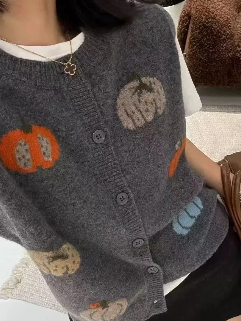 Женский вязаный жилет из шерсти с открытым передом, свободный крой, с вышивкой в виде растений и цветов, без рукавов, с наплечниками
Женский вязаный жилет из шерсти с открытым передом, свободный крой, с вышивкой в виде растений и цветов, без рукавов, с наплечниками