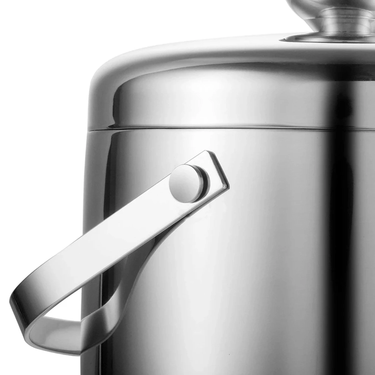 Ice Bucket, Insulated Stainless Steel Double Walled Ice Bucket 2.8L with Lid and Whiskey Chilling Stones Beer Wine Cooler
Ice Bucket, Insulated Stainless Steel Double Walled Ice Bucket 2.8L with Lid and Whiskey Chilling Stones Beer Wine Cooler